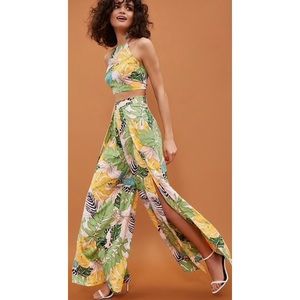 Forever 21 Split Leg Set